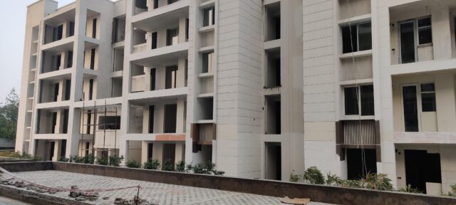 Best Low-Rise Apartments in Noida